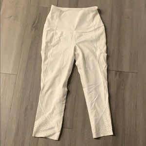 White lululemon crops with cutout detail